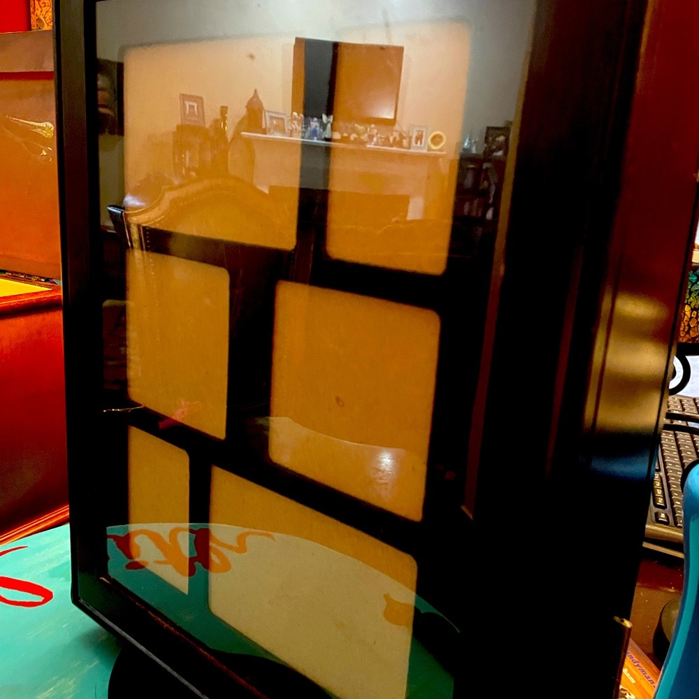 Beautiful Photo and Mirror Swivel Jewelry Box